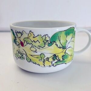 Taste Setter Sigma Coffee Soup Mug Ladybug among Lettuce